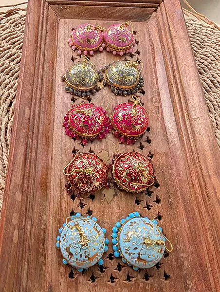 Printed Hook Meenakari (JMJ11)