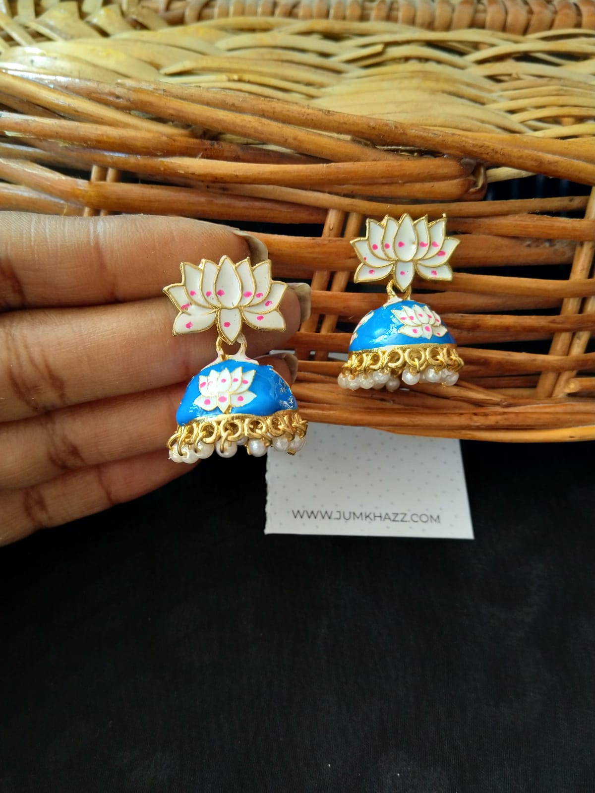 LOTUS MEENAKARI