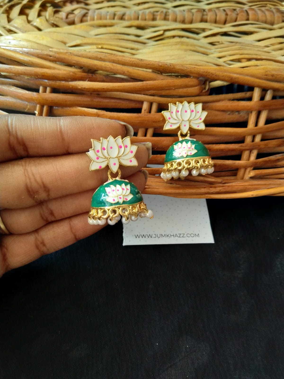 LOTUS MEENAKARI