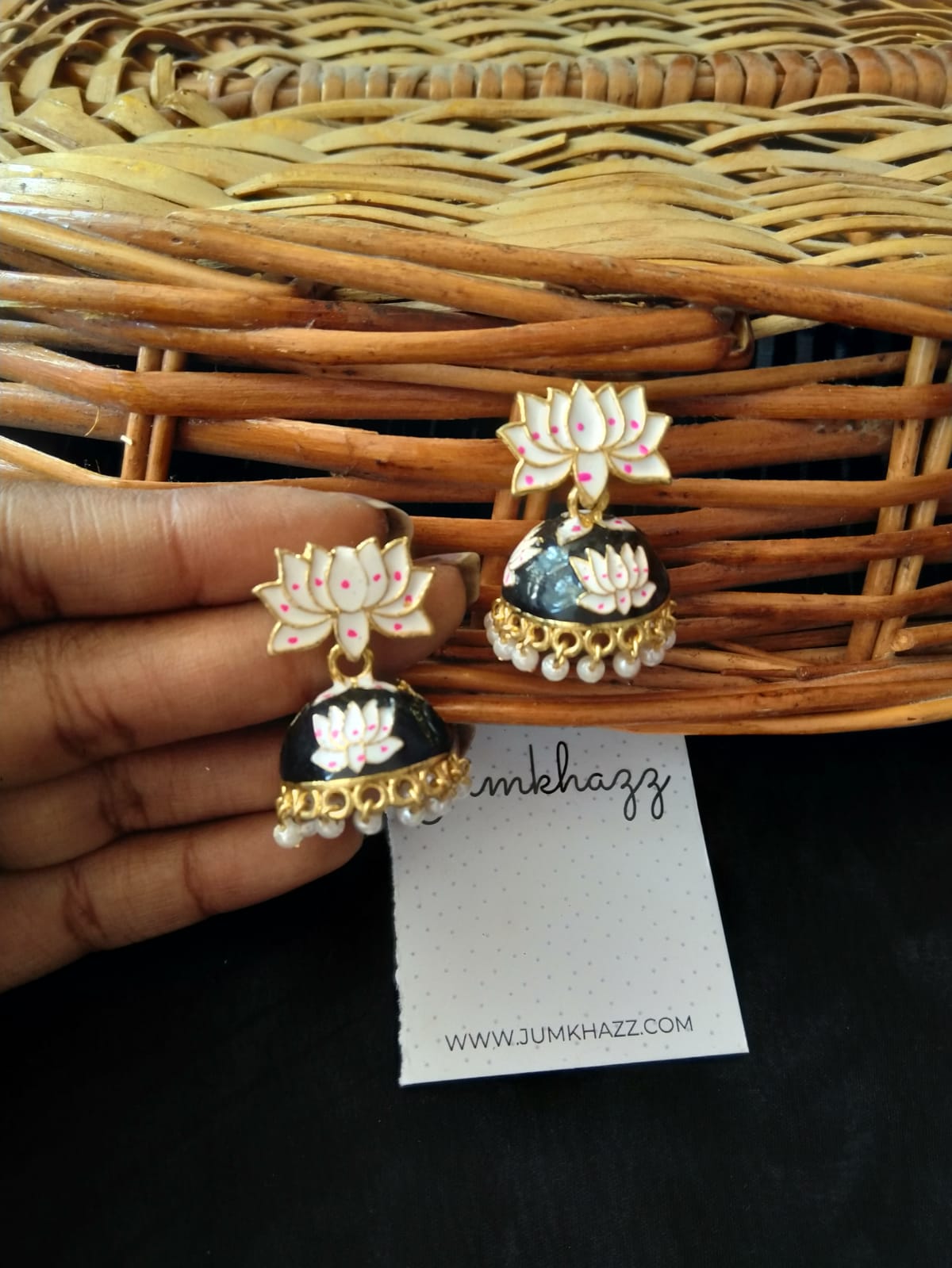 LOTUS MEENAKARI