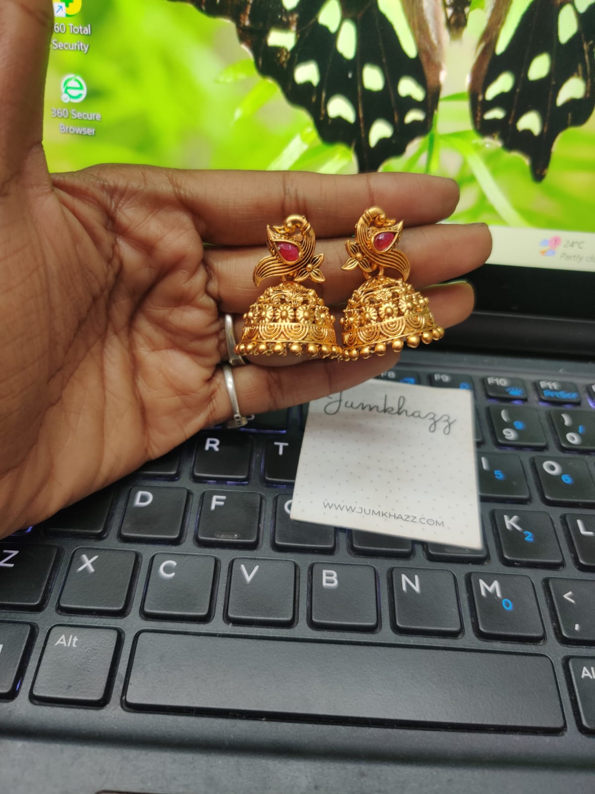 Peacock Jumkha (JMJ26)