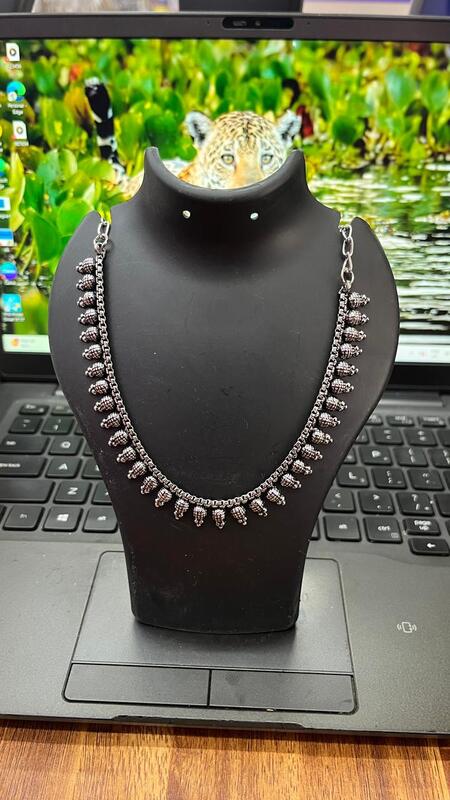 Neckpiece (JNC01)