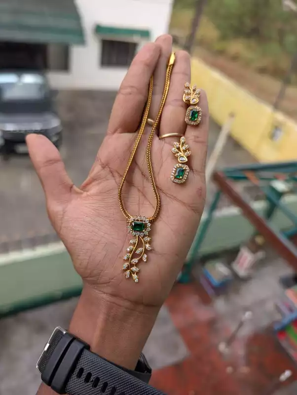 Neckpiece (JNC12)