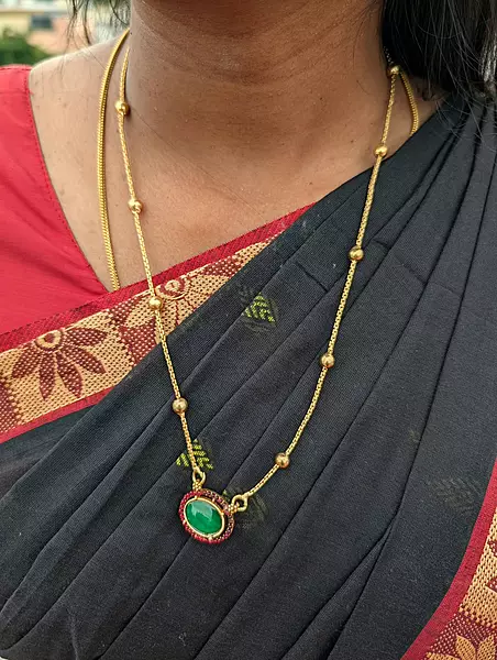 Neckpiece with Stud (JNC143)
