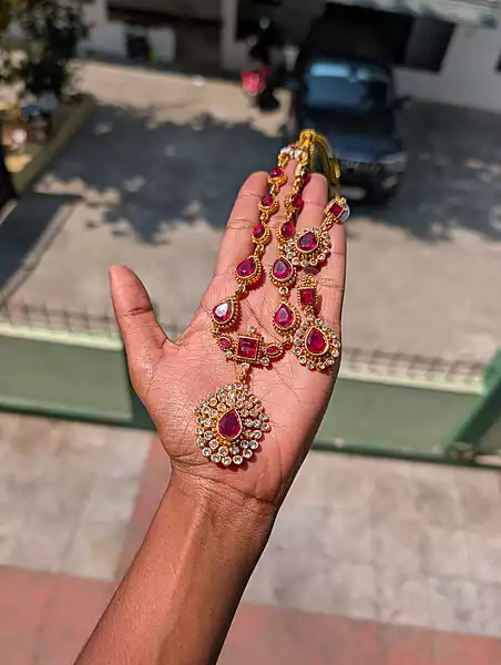NeckPiece (JNC18)