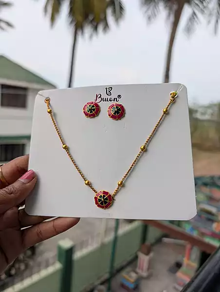 Flower Neckpiece (JNC21)