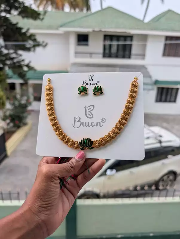 Lotus with Lakshmi Neckpiece (JNC22)