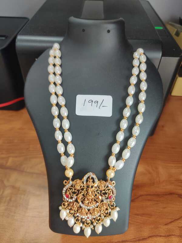 Laxhmi White Pearl (JNC239)