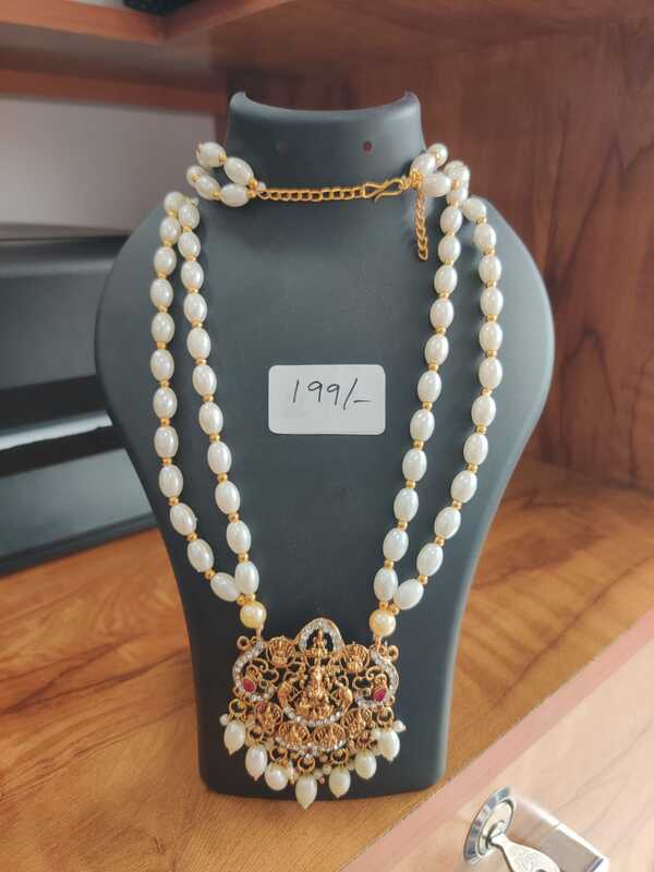 Laxhmi White Pearl (JNC239)