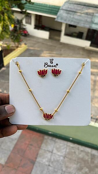 Neckpiece (JNC255)