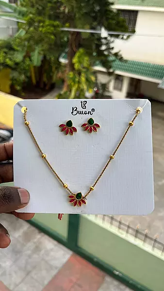 Neckpiece (JNC257)