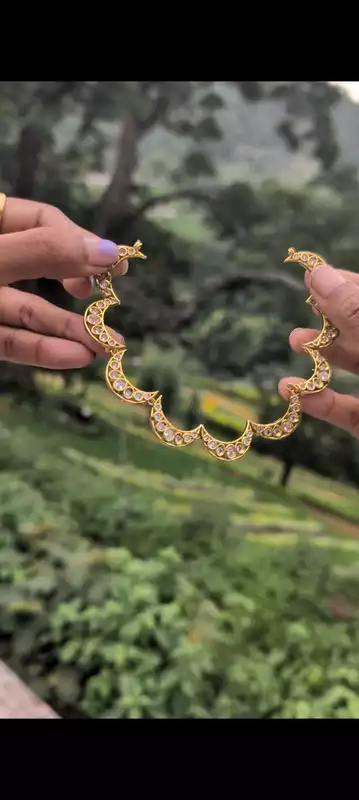 Neckpiece (JNC32)
