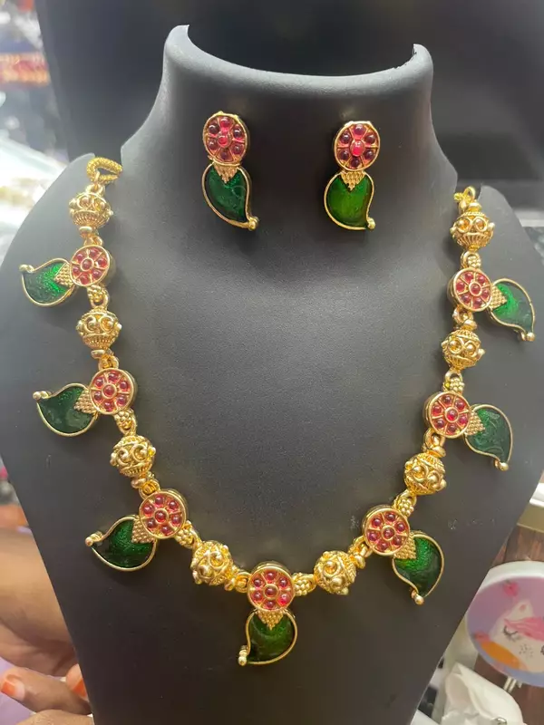 PALAKAD CHOKER (JNC131)