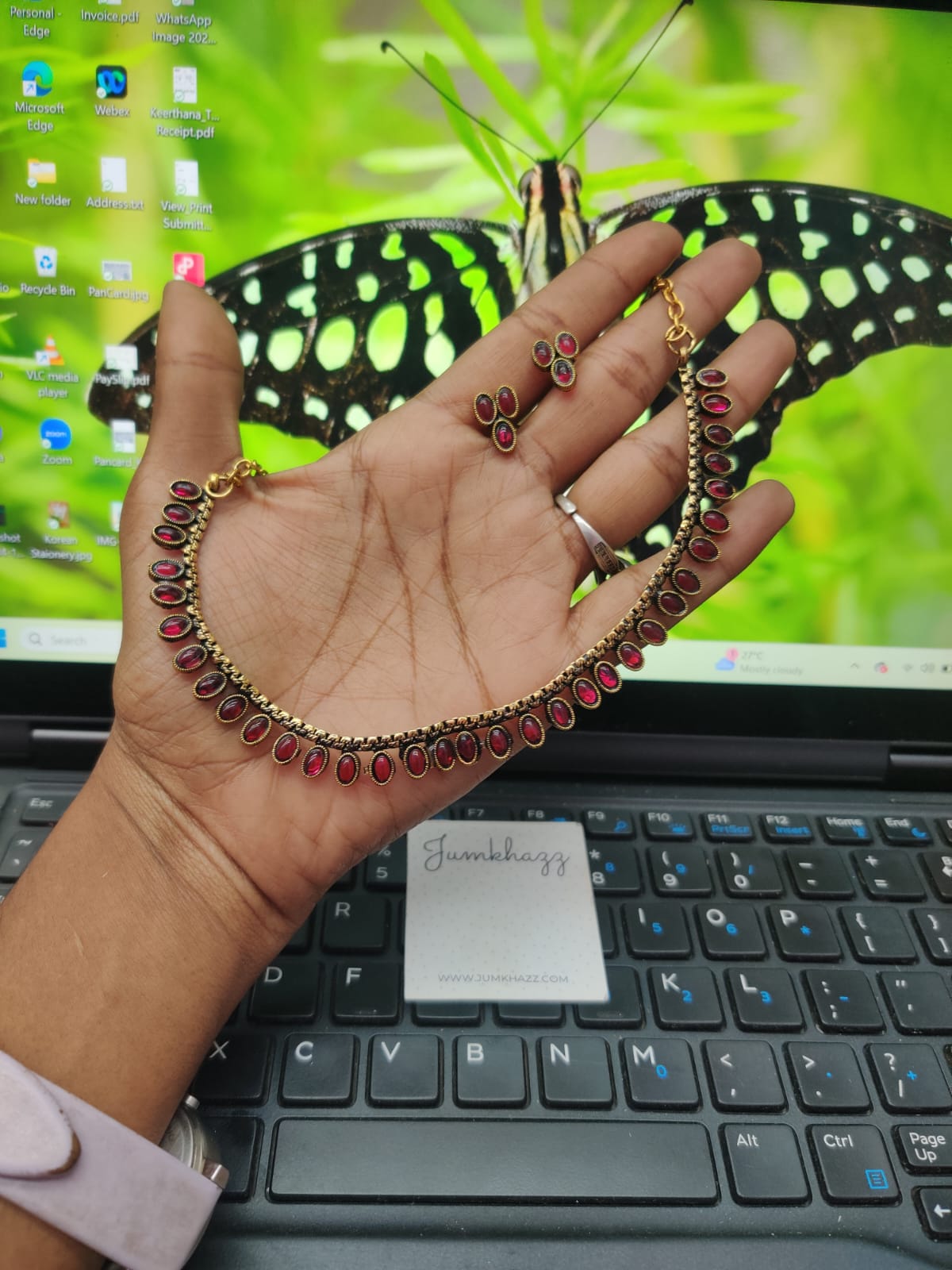 Minimal Neckset JNC74