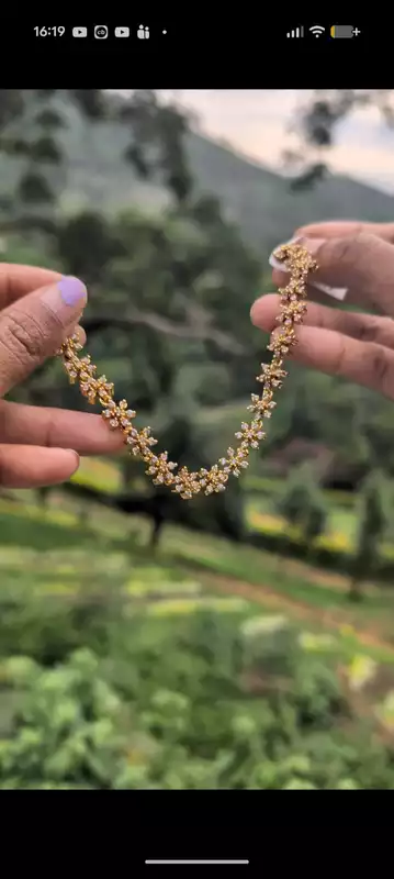 Neckpiece (JNC88)