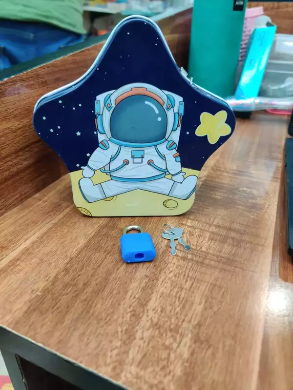 Cartoon Piggy Bank