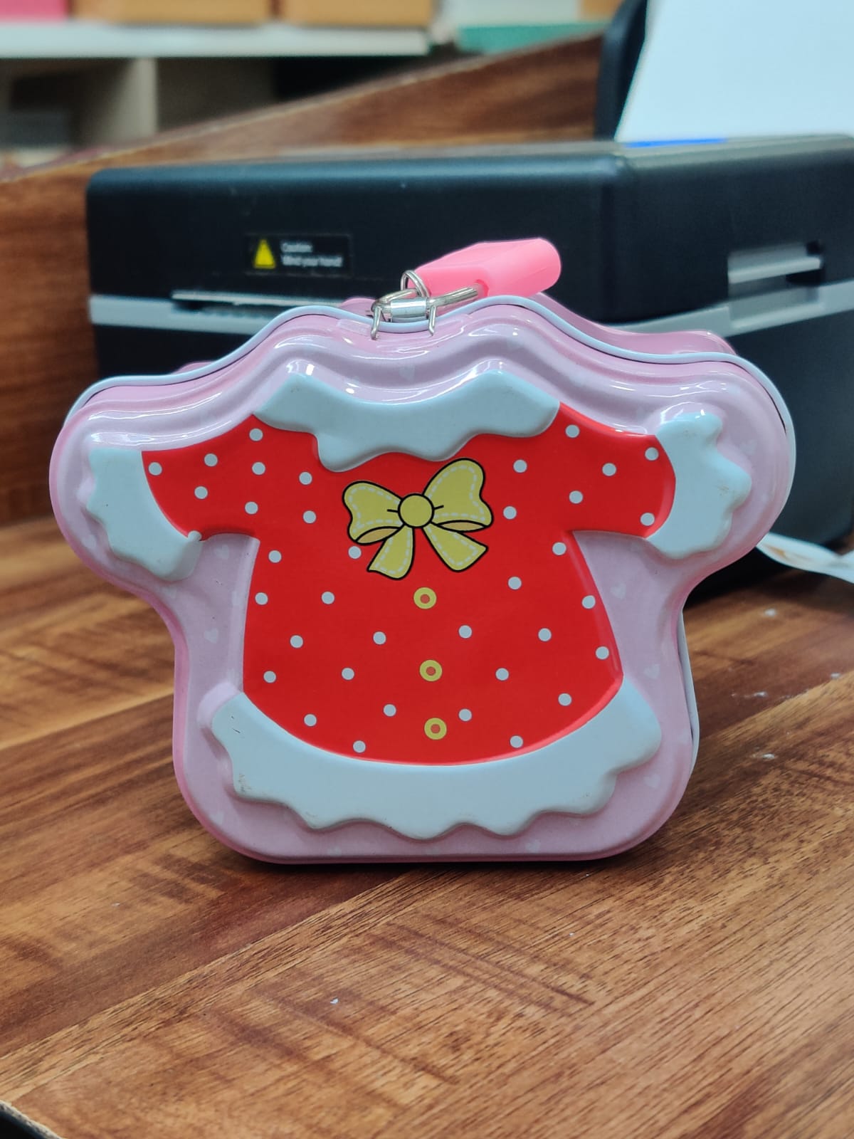 dress piggy bank JPB15