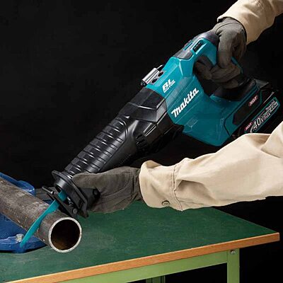 Reciprocating Saw Machine/Sabre Saw, 32mm 1 1/4" 40V JR001GZ Cordless W/o Battery & Charger: Makita