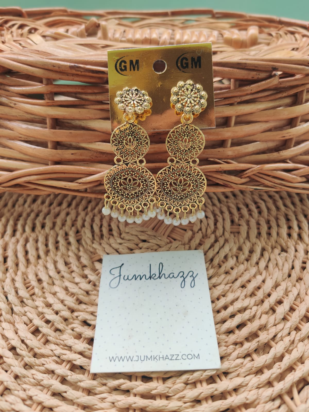 Layer Stud JS127