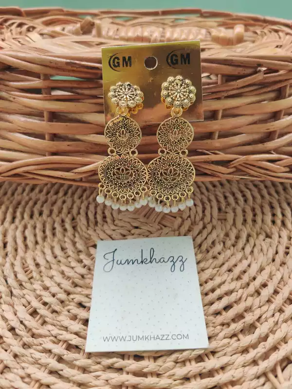 Layer Stud JS127