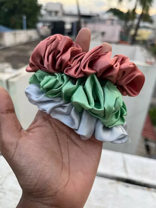 SCRUNCHIES(JSE09)