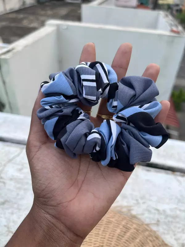 SCRUNCHIES(JSE11)