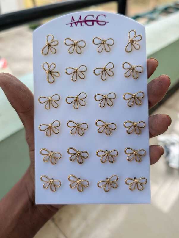 Stand Earring (JSE16)