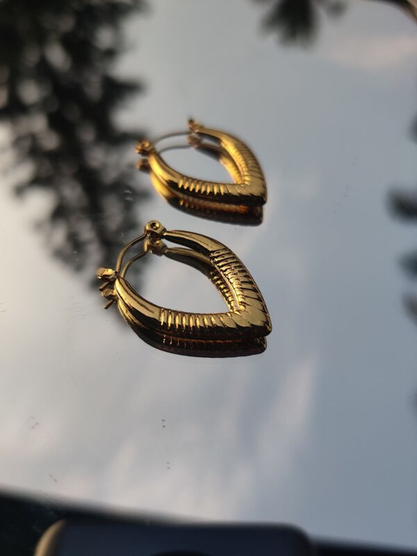 J type earing (JSS01)