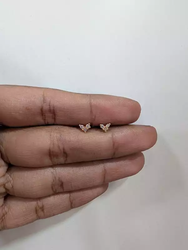 Heart Second Stud (JSS134)