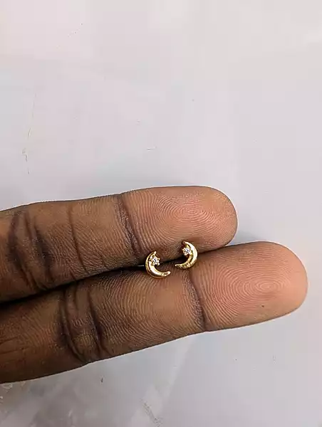 Half Moon with Stone (JSS149)