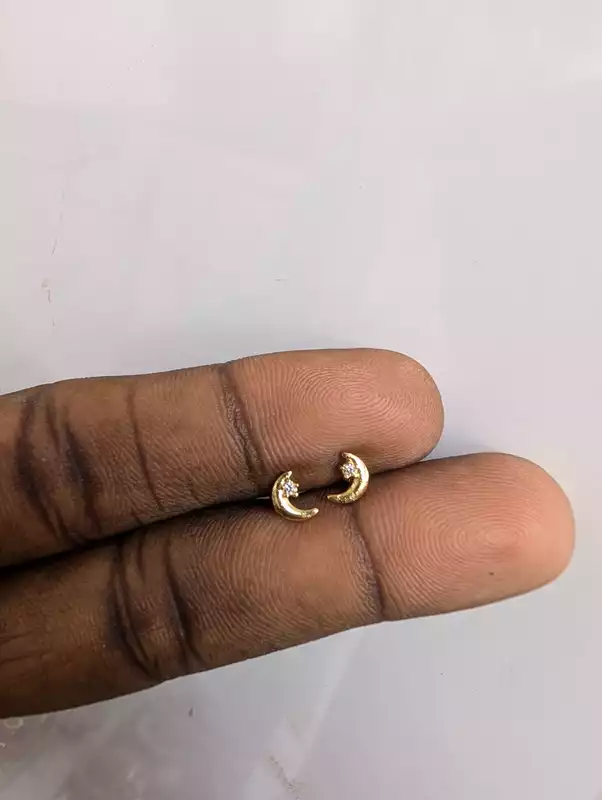 Half Moon with Stone (JSS149)