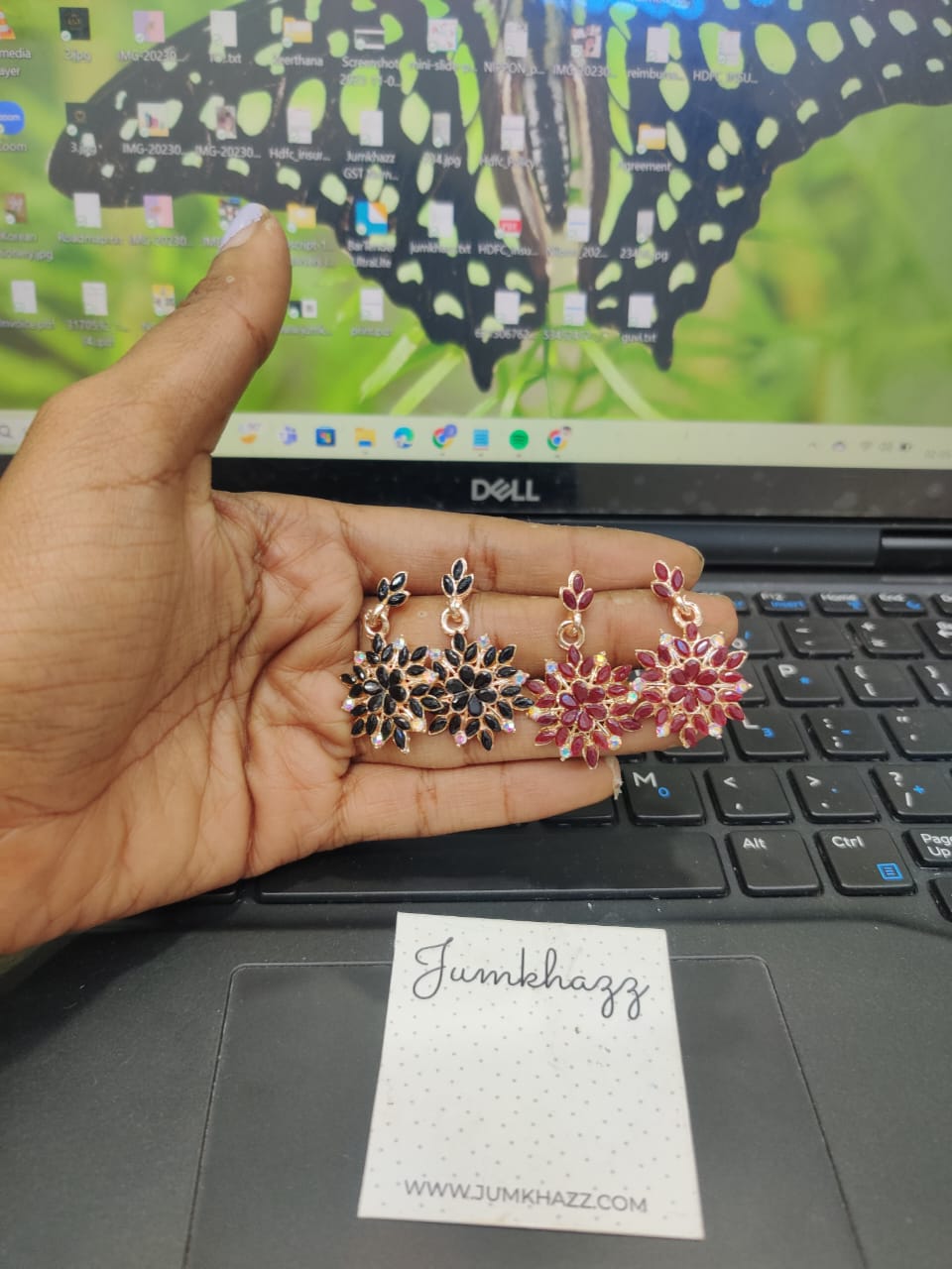 Colorfull stud JST537