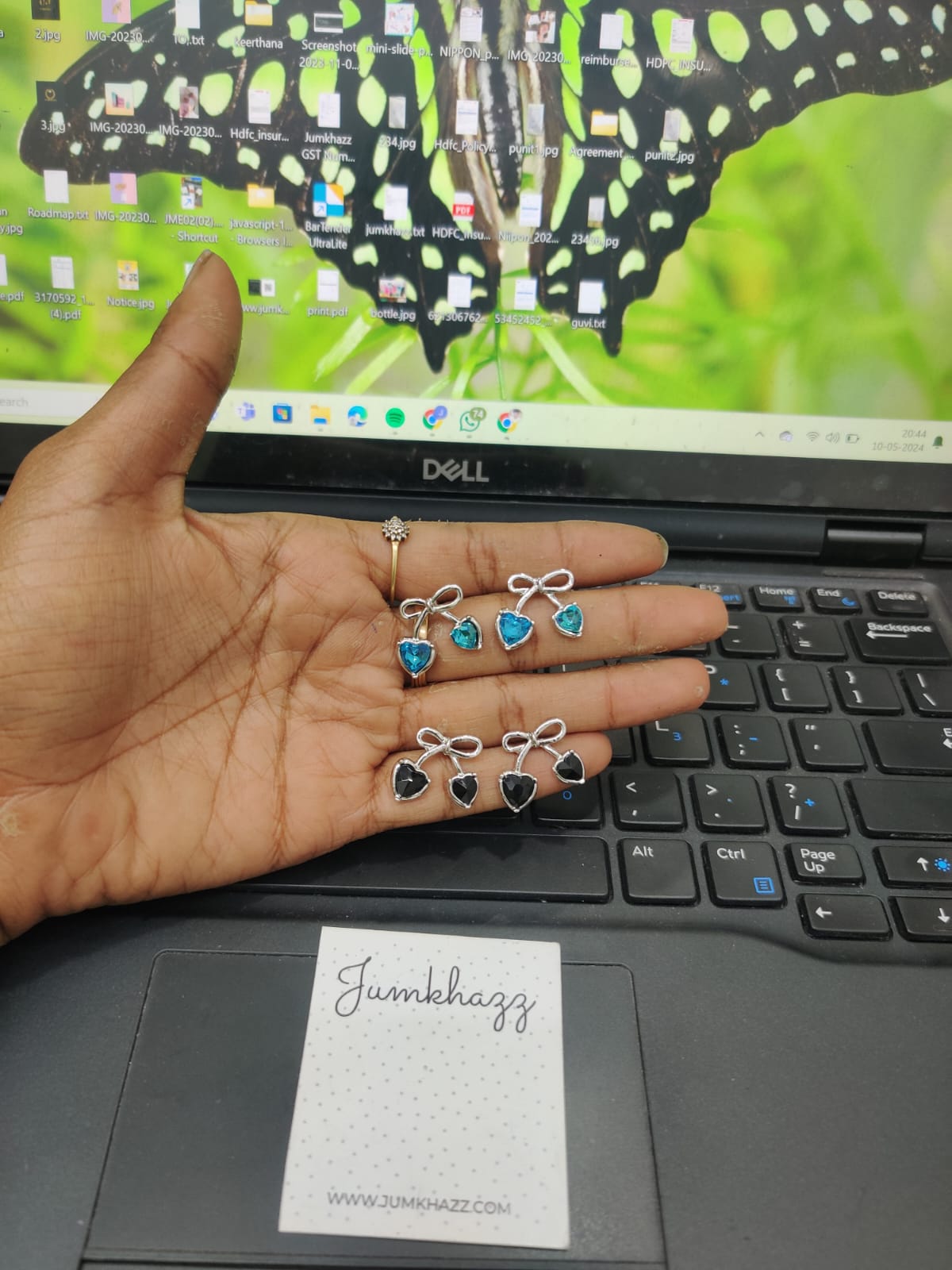 Cute stud JST550