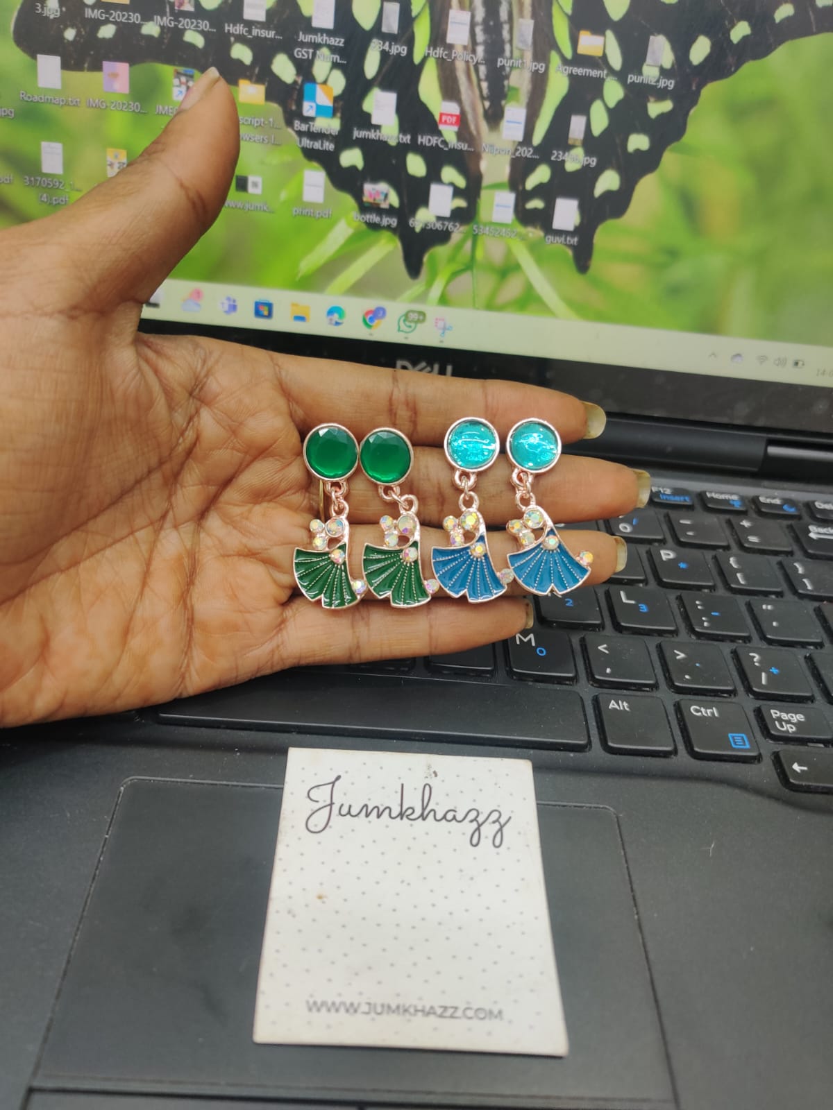 Colorfull Stud JST556