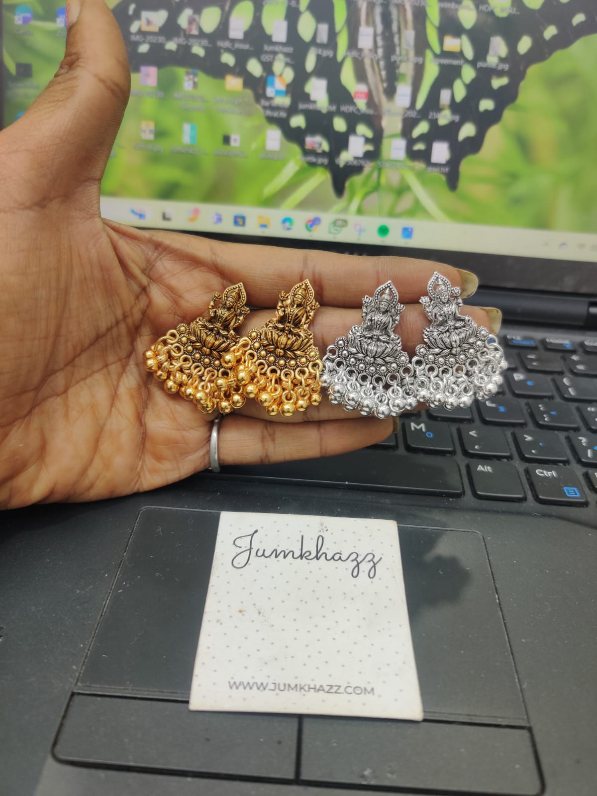 Lakshmi stud JST566