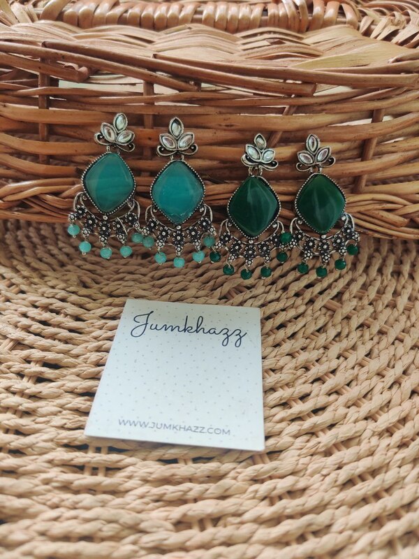 Colorfull stud JST628