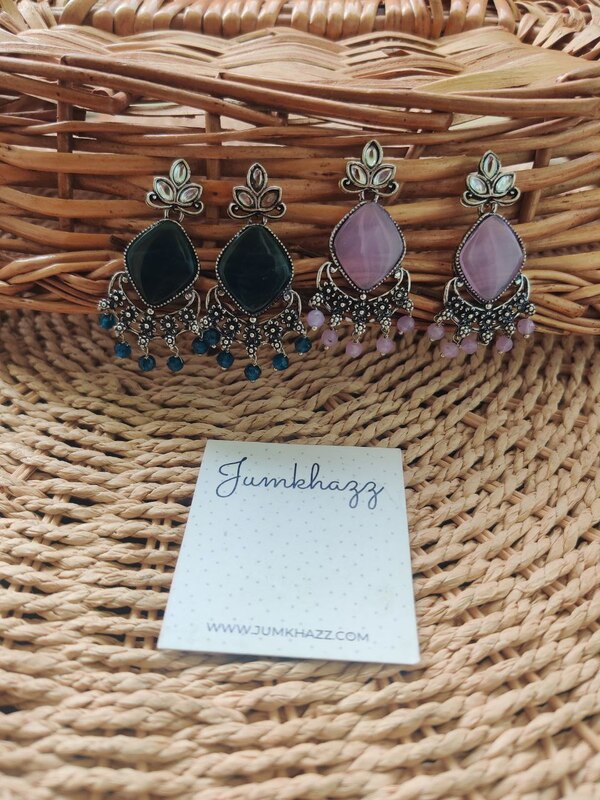 Colorfull stud JST628