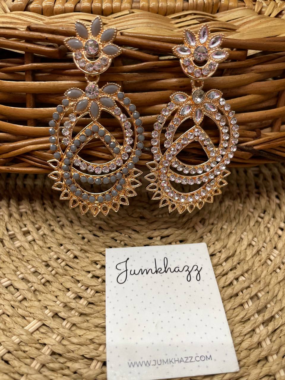 Party wear stud JST642