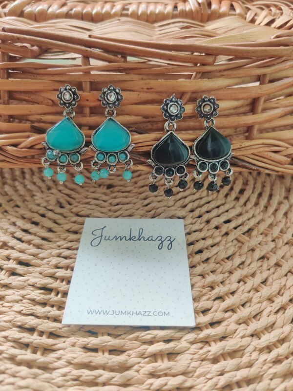 Colorfull Stud JST670