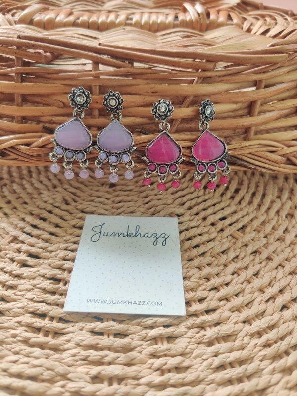 Colorfull Stud JST670