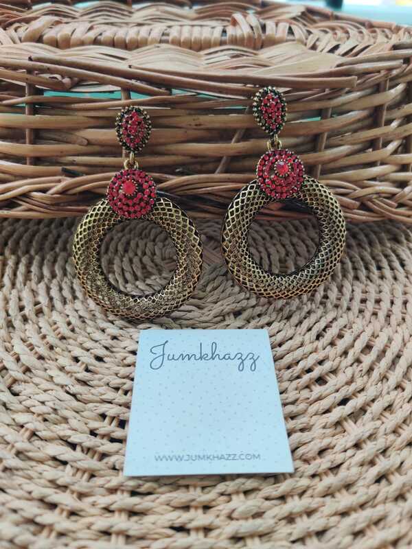 Classic Antique Stud (JST711)