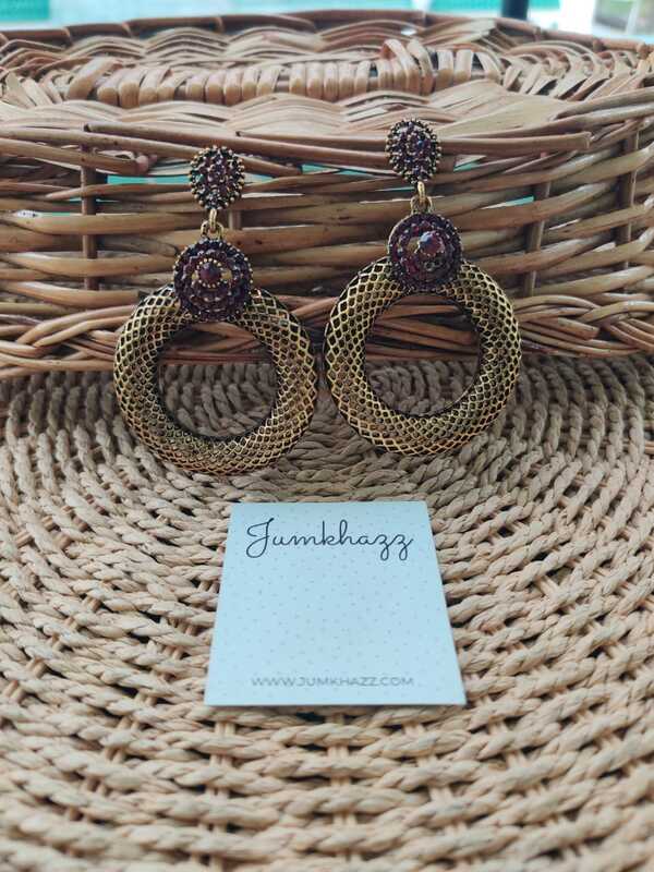 Classic Antique Stud (JST711)