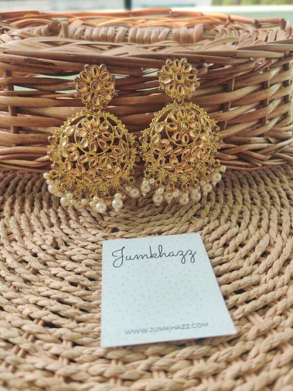 Antique Stud (JST714)