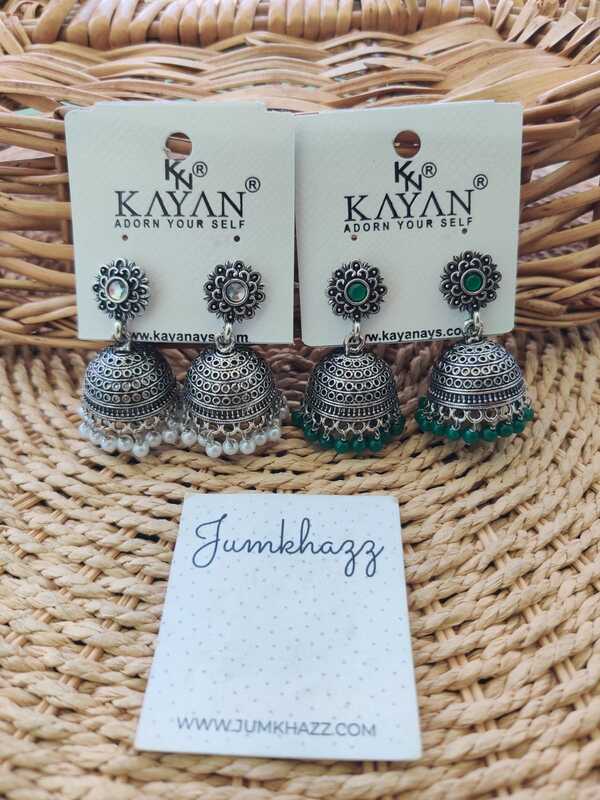 Oxidised Stud (JST924)