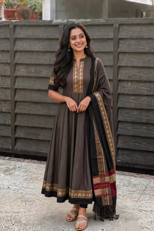 Ash grey Narayanpet salwar material with black elephant thread-woven border