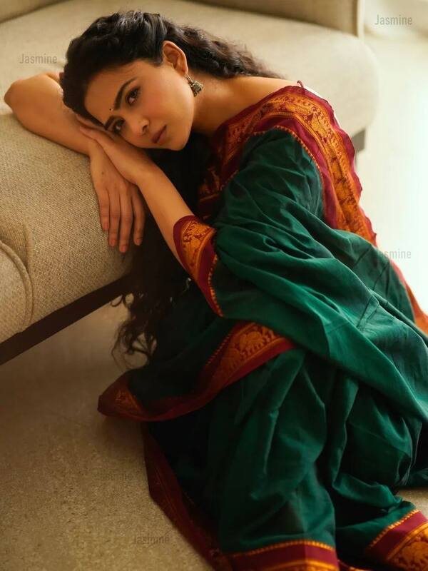 Saraswathi - सरस्वती ( Narayanpet cotton sarees )