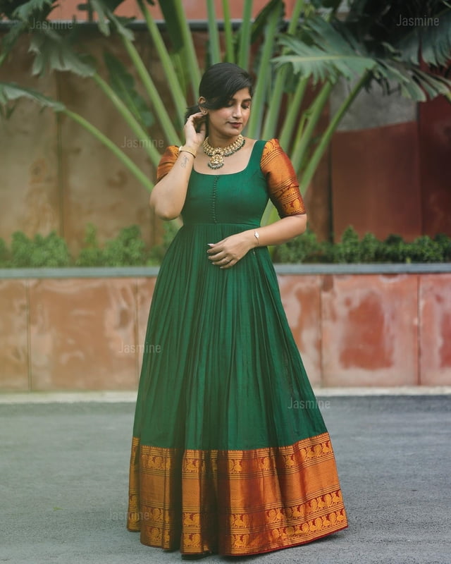 Vrinda - वृंदा ( Narayanpet long gowns material )