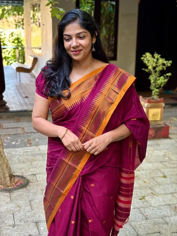 Magenta Narayanpet Cotton Saree