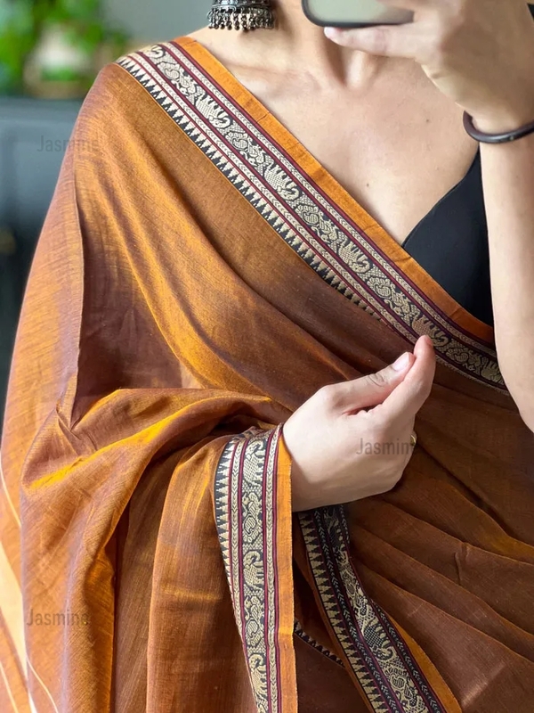 Jayanthi - జయంతి ( Narayanpet Cotton Sarees )