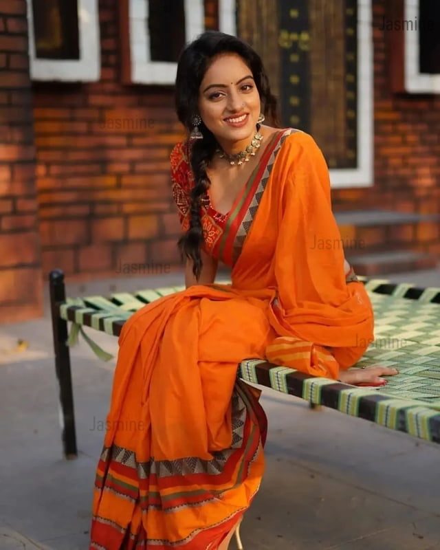 Krishnaveni - కృష్ణవేణి ( Narayanpet cotton sarees )